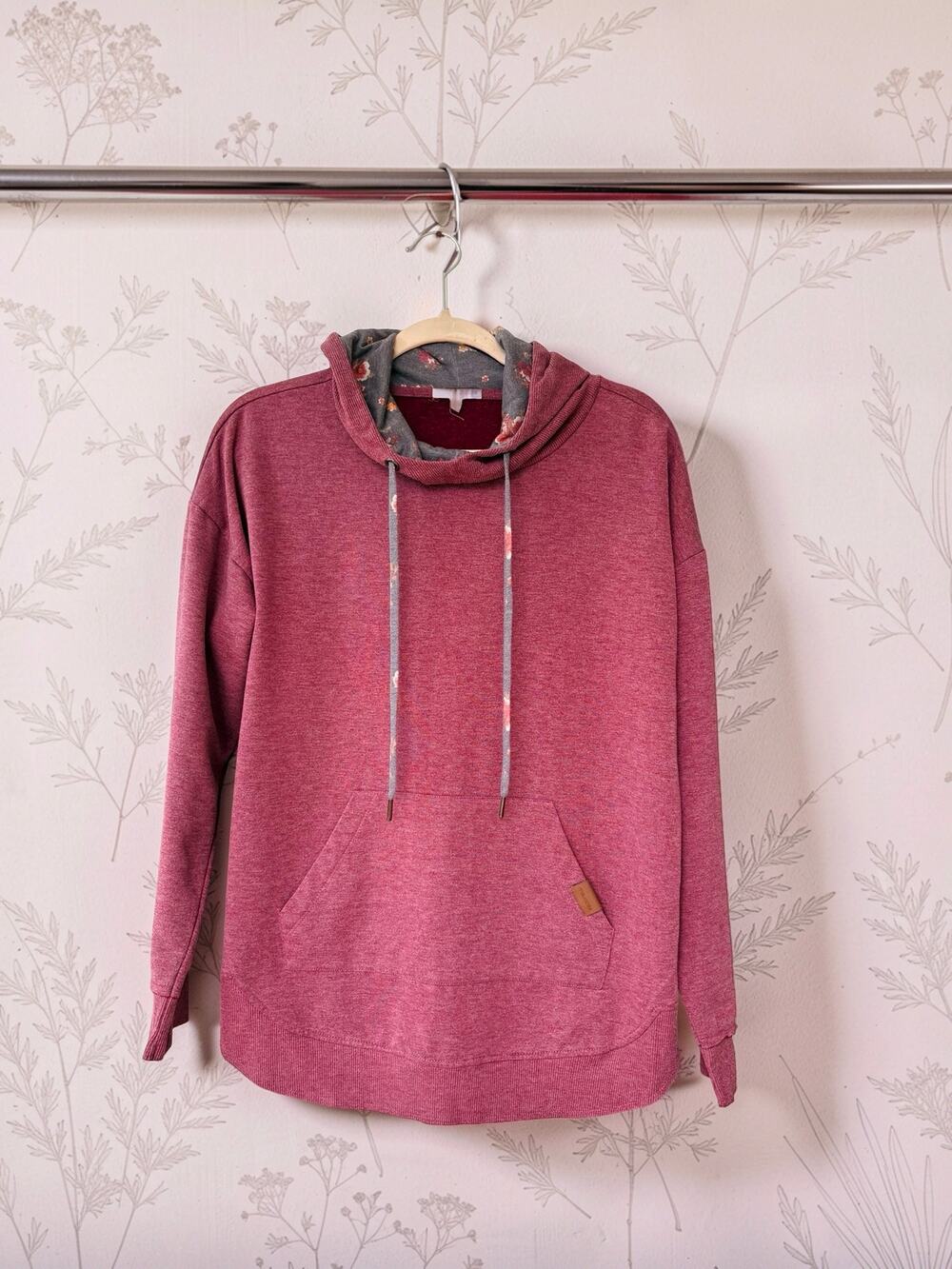 Maurices Womens Medium Burgundy Floral Cowl Neck Hoodie Pullover Sweatshirt